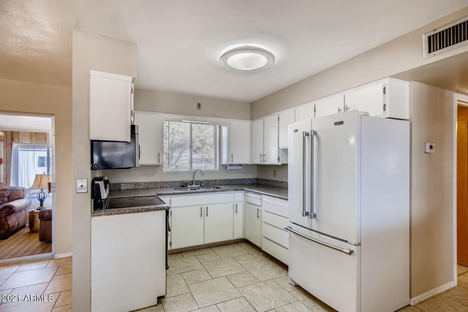 5242 East Decatur Street Mesa, AZ 85205 - Photo 10 of 27 5242 East Decatur St Mesa AZ - Web Quali