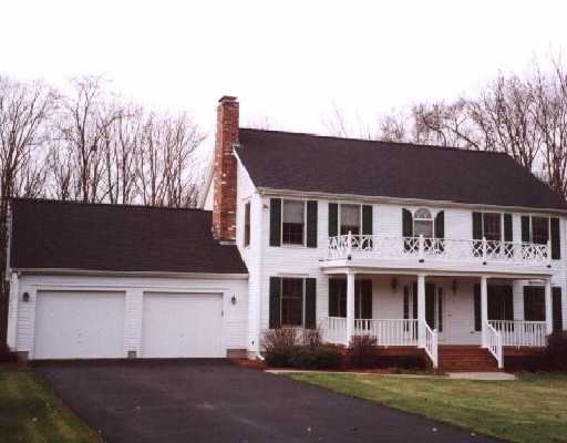 15 Southbury Road Cumberland, RI 02864 - Photo 1 of 1 Exterior Front.