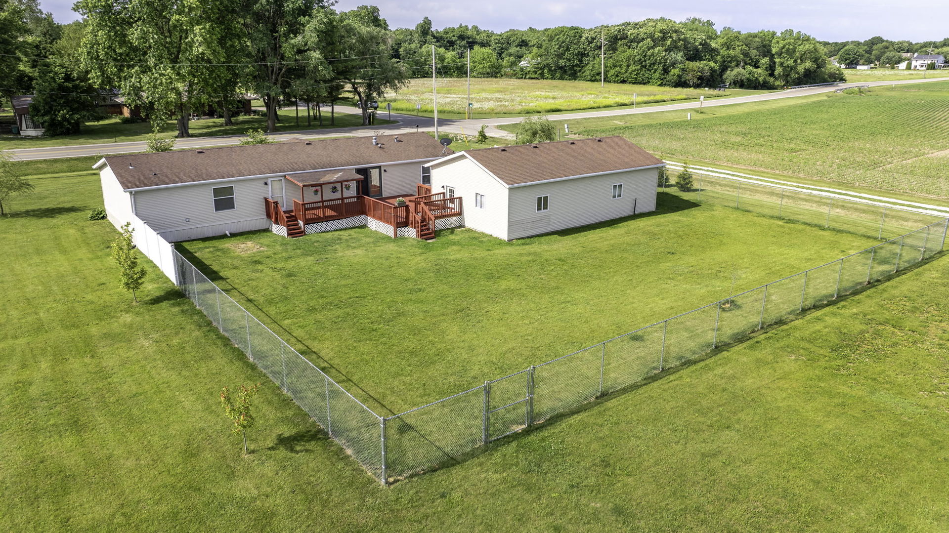 1931 North 31st Road Ottawa, IL 61350 - Photo 37 of 44
