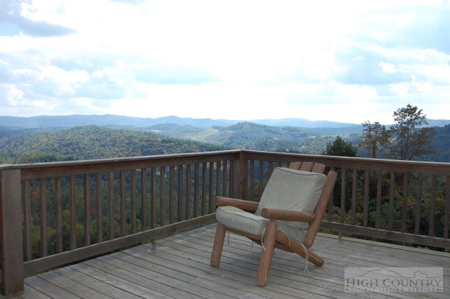 146 Round Knob Ridge Road West Jefferson, NC 28694 - Photo 8 of 20 Gallery Image 8