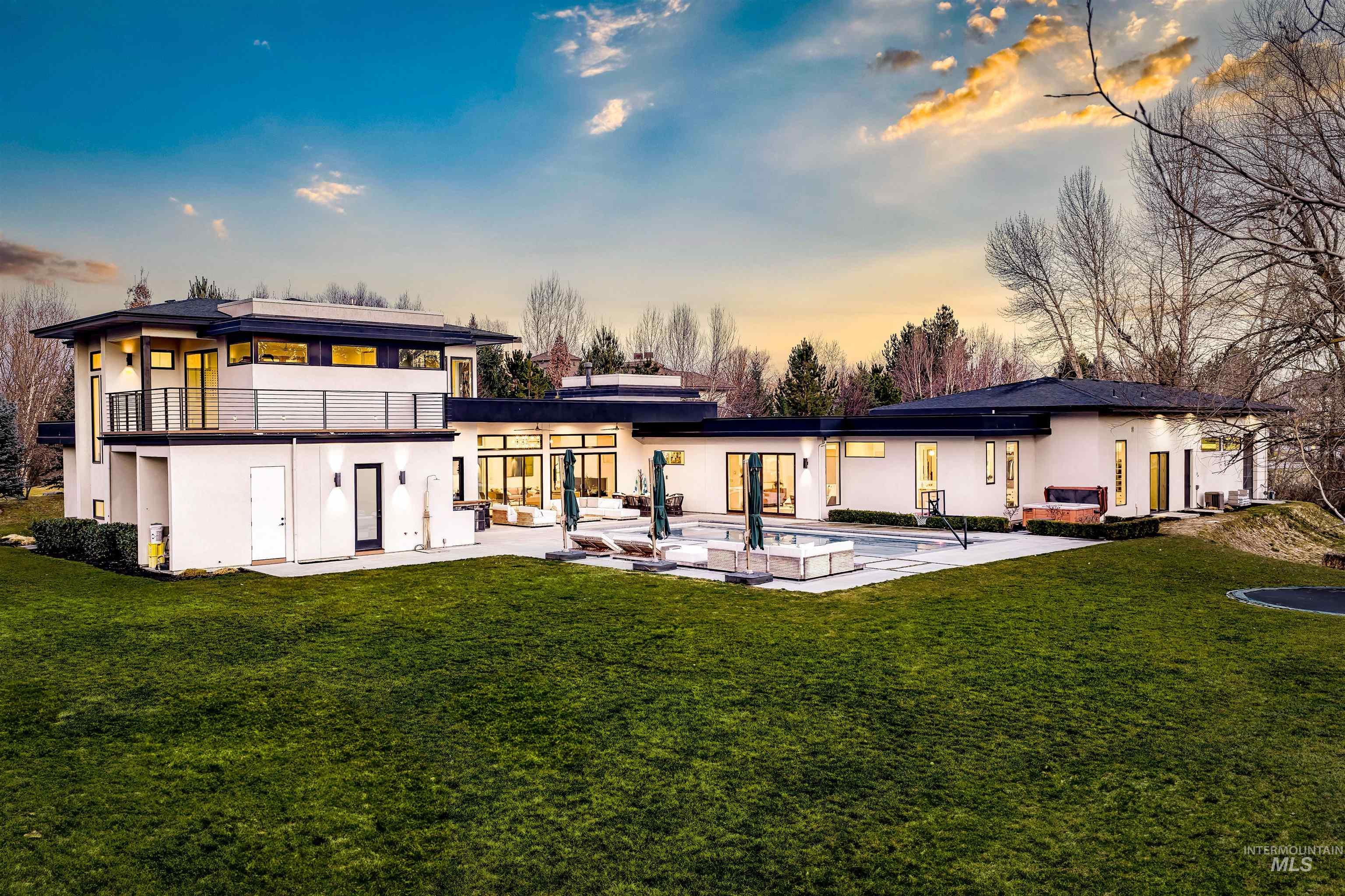 348 East Riversedge Drive Eagle, ID 83616 - Photo 2 of 50