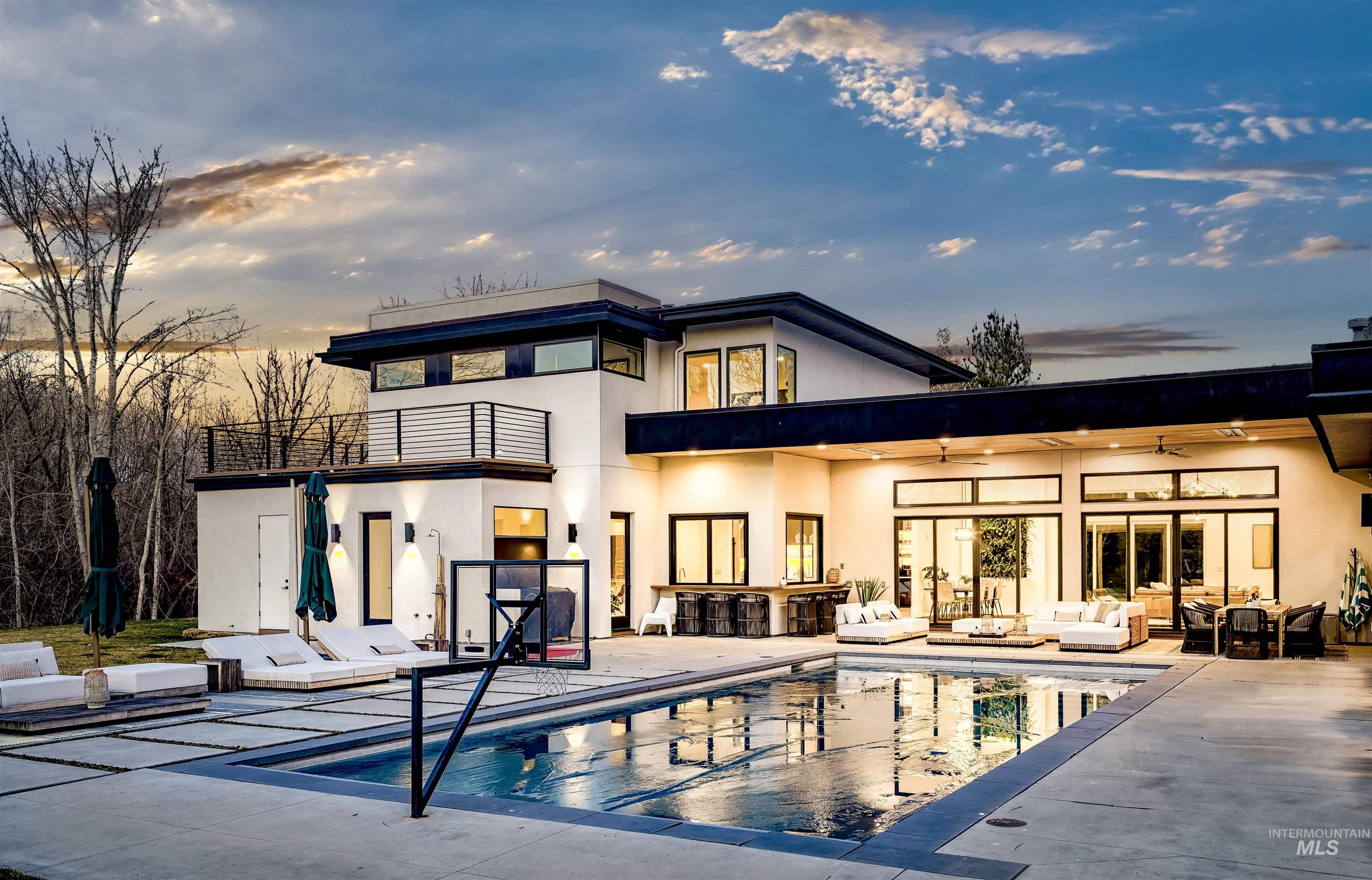 348 East Riversedge Drive Eagle, ID 83616 - Photo 3 of 50