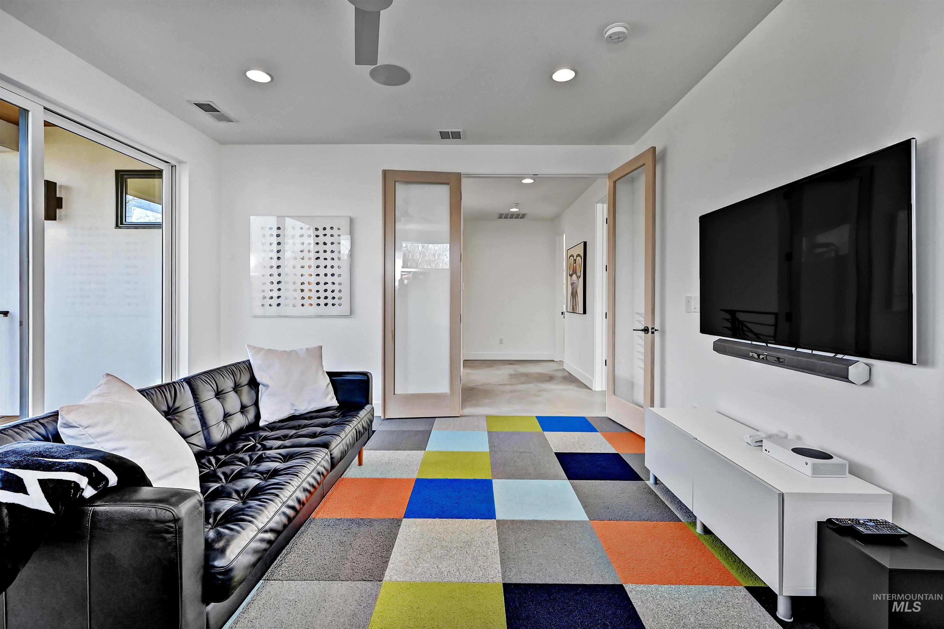 348 East Riversedge Drive Eagle, ID 83616 - Photo 31 of 50