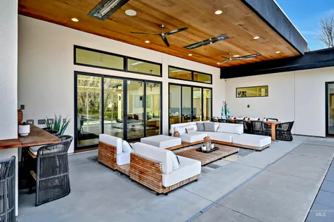 $4,500,000 | 348 East Riversedge Drive, Eagle, ID 83616