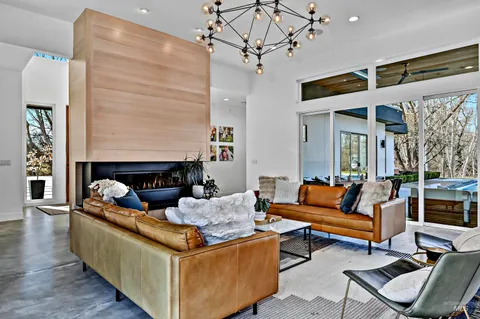 $4,500,000 | 348 East Riversedge Drive, Eagle, ID 83616