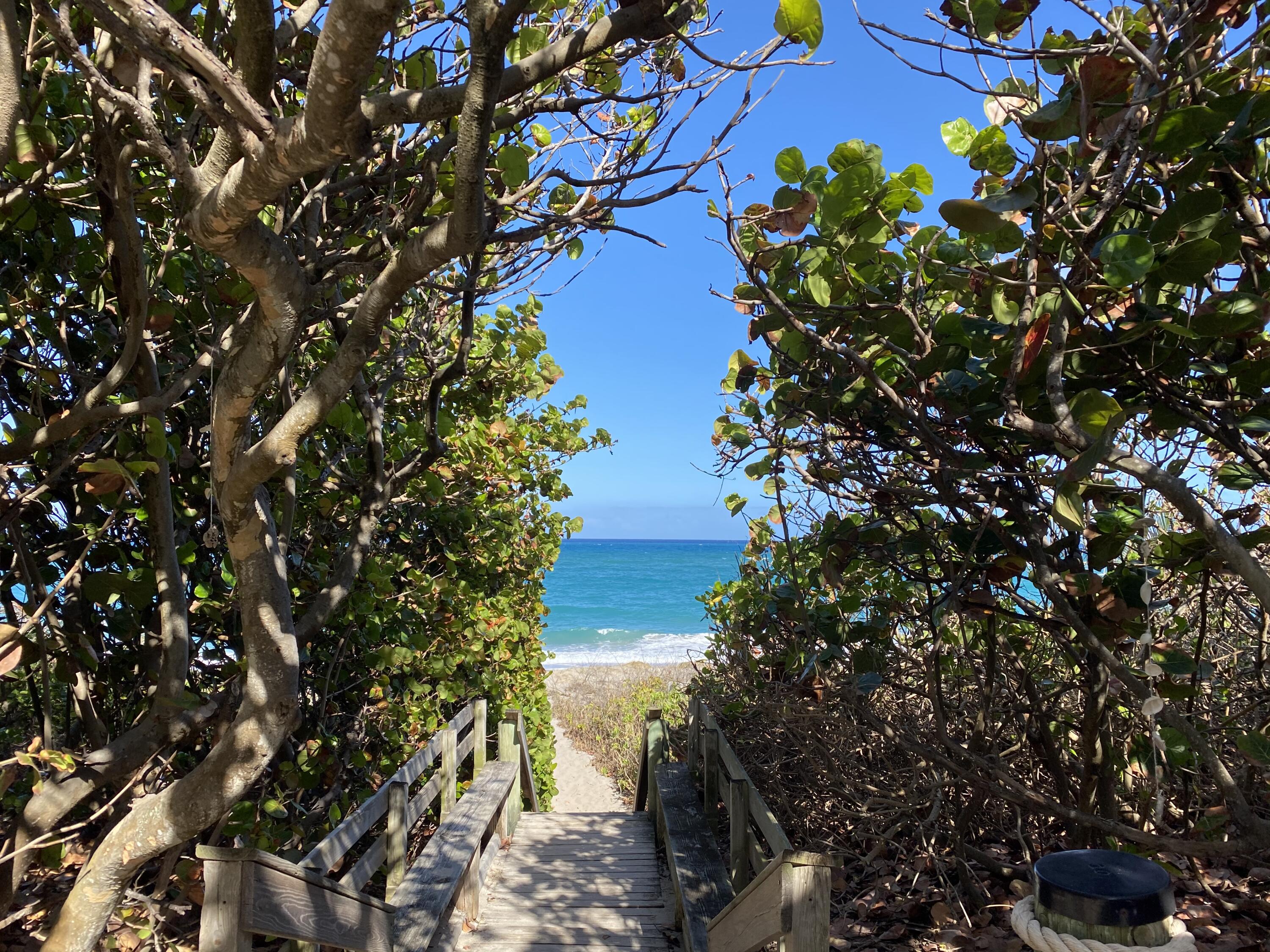 460 Surfside Lane Juno Beach, FL 33408 - Photo 34 of 43 IMG-5087