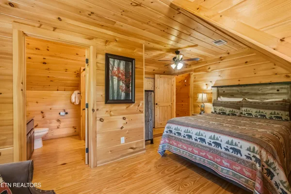 $1,098,000 | 1940 Backhome Way, Unit 3, Sevierville, TN 37876