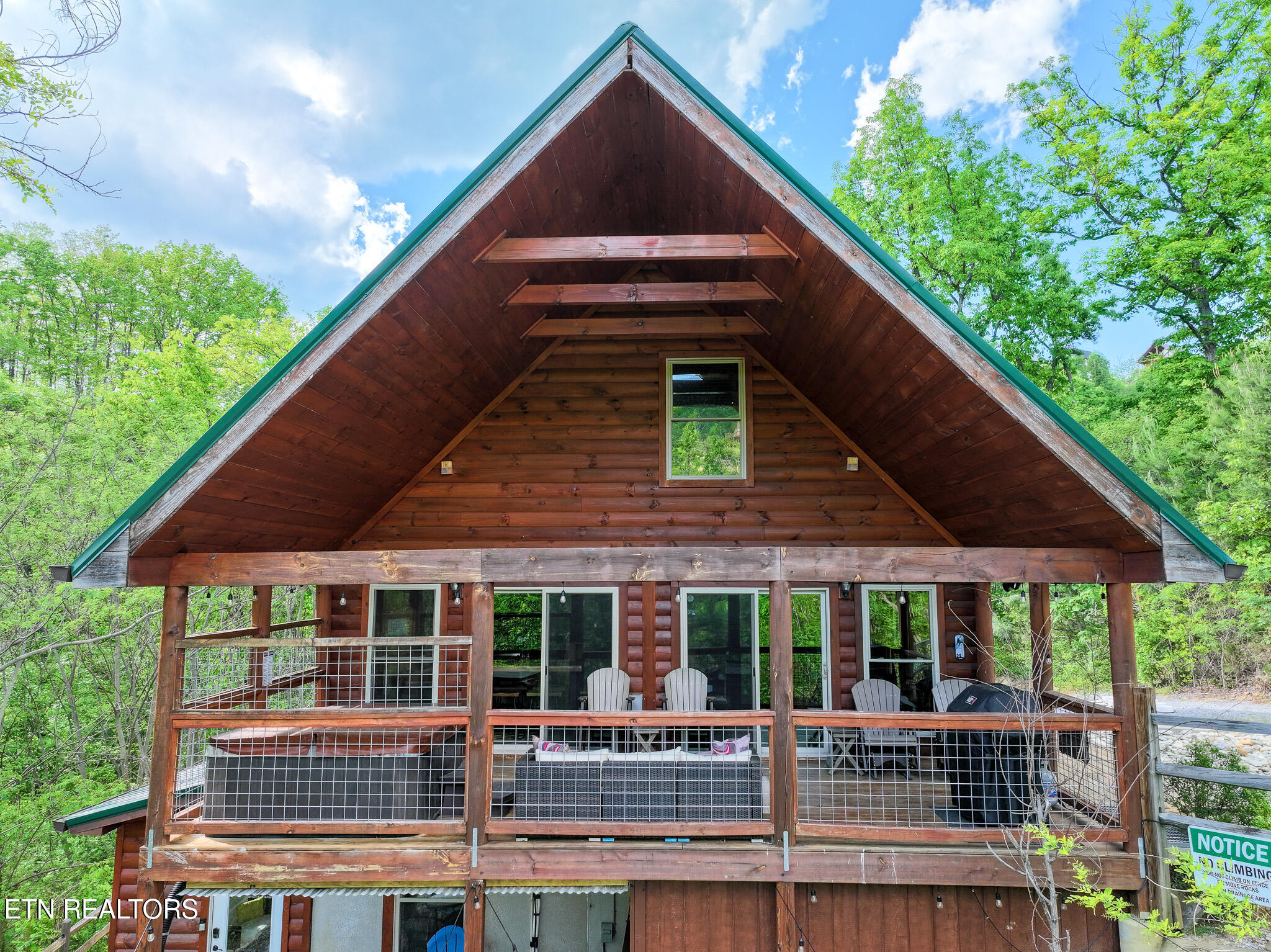 1940 Backhome Way, Unit 3 Sevierville, TN 37876 - Photo 21 of 22 DJI_20260420155604_0882_D
