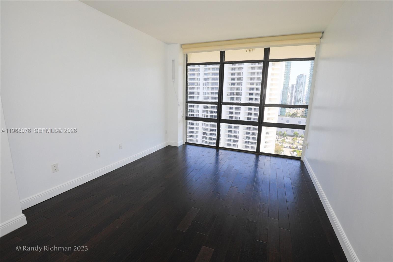 600 Northeast 36th Street, Unit T17 Miami, FL 33137 - Photo 5 of 21