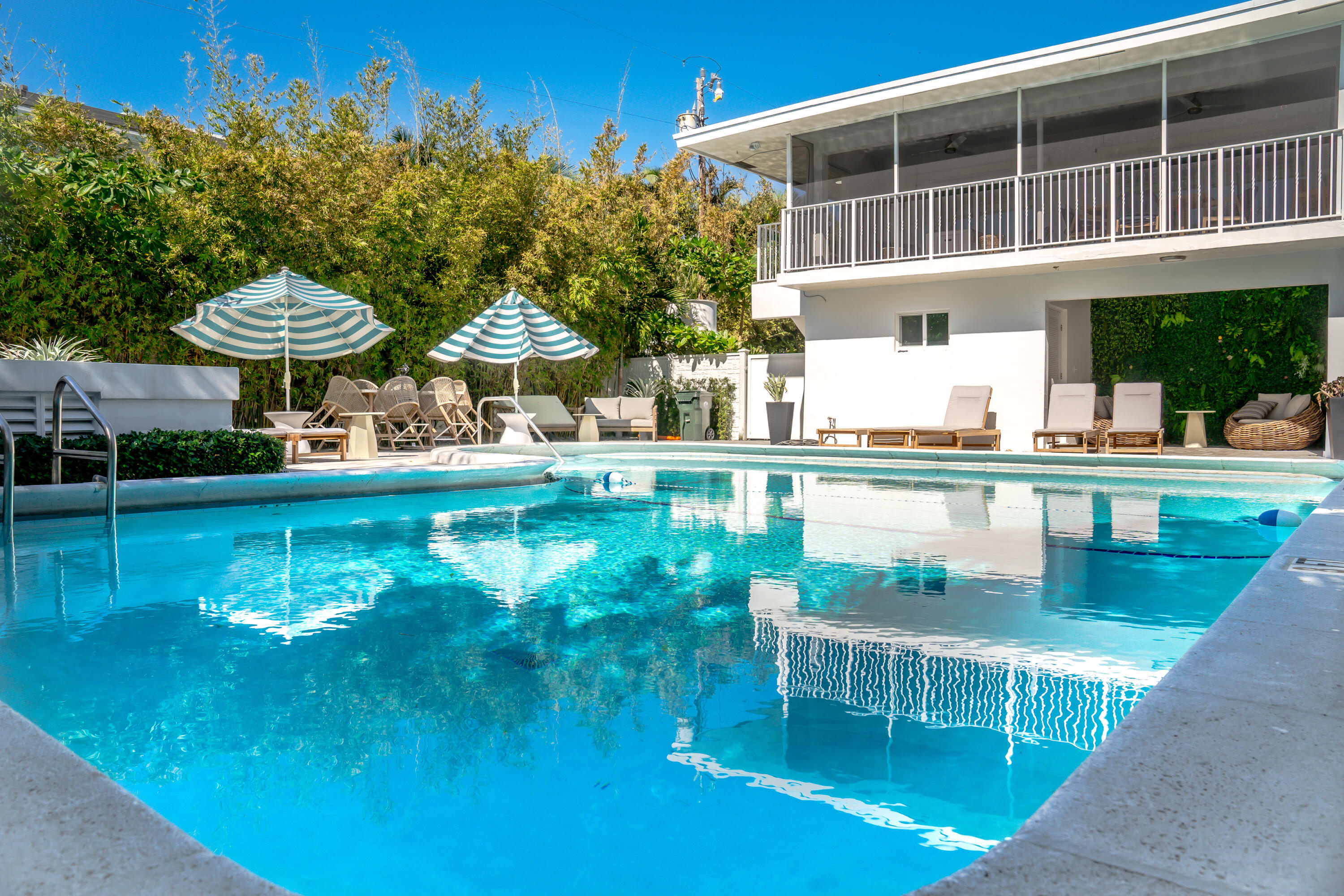 501 North Ocean Boulevard, Unit 7 Boca Raton, FL 33432 - Photo 3 of 12 501__-9