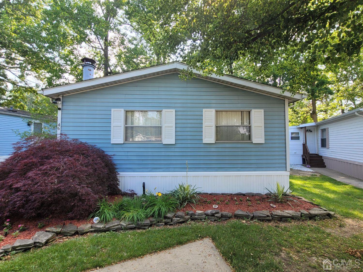 46 Dickens Road North Brunswick, NJ 08902 - Photo 2 of 37