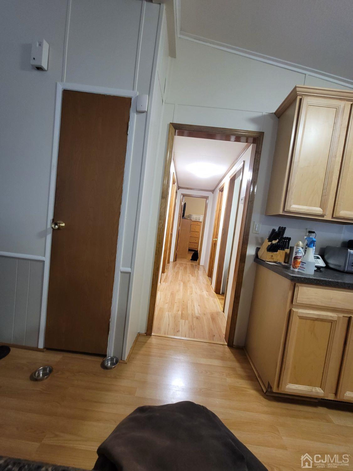 46 Dickens Road North Brunswick, NJ 08902 - Photo 19 of 37