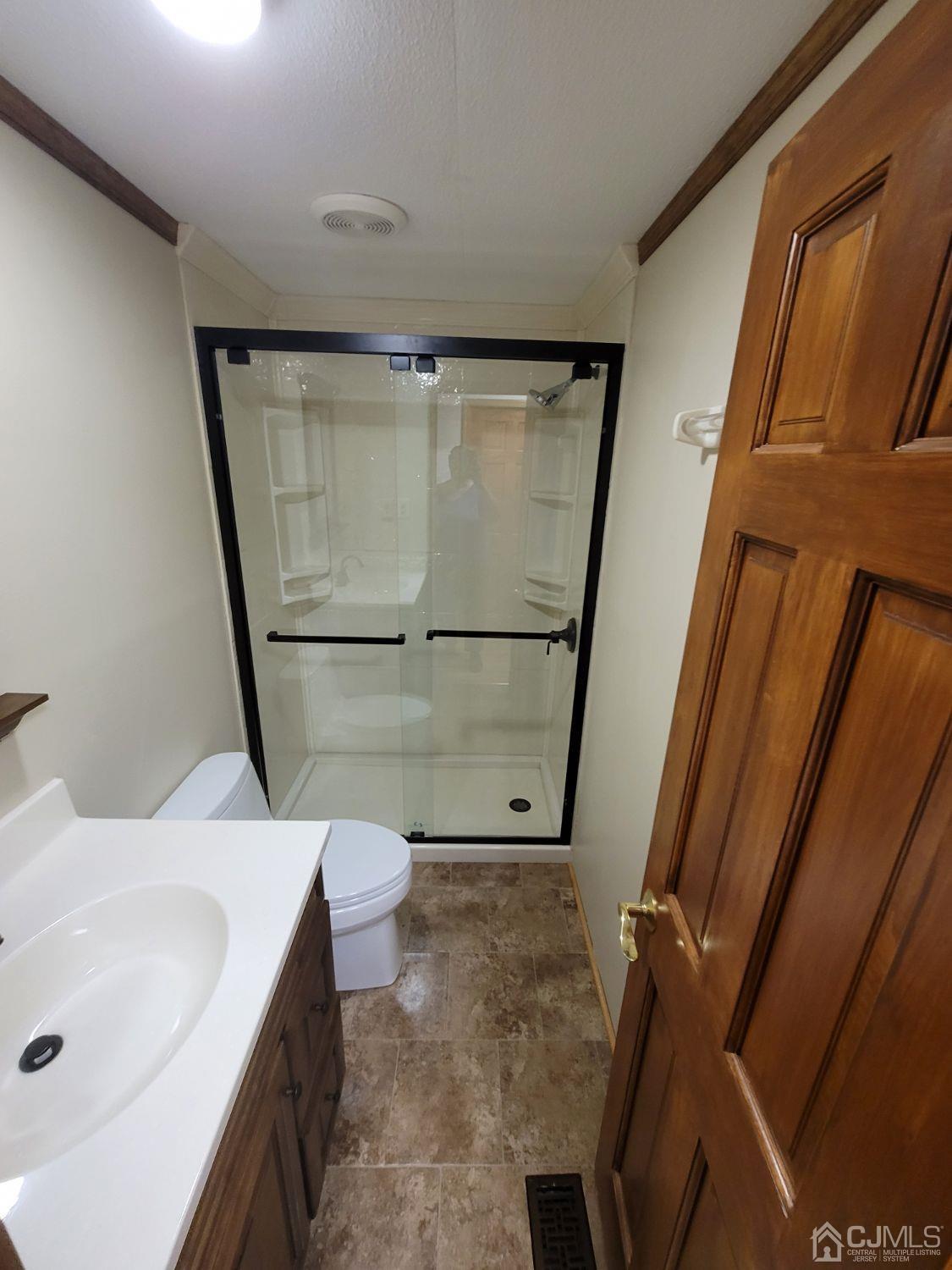 46 Dickens Road North Brunswick, NJ 08902 - Photo 21 of 37