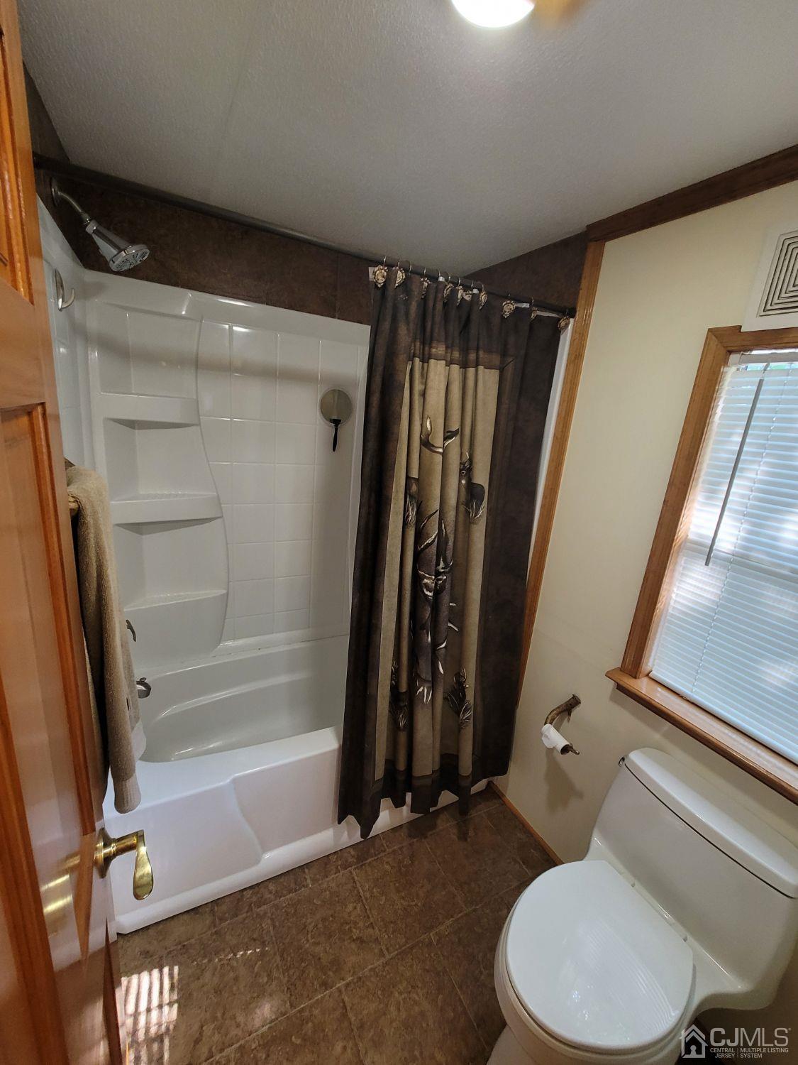 46 Dickens Road North Brunswick, NJ 08902 - Photo 36 of 37