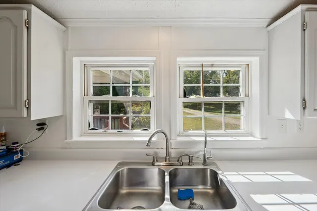 $275,000 | 6838 Moreland Road, Jonesville, MI 49250