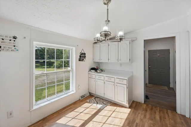 $295,000 | 6838 Moreland Road, Jonesville, MI 49250