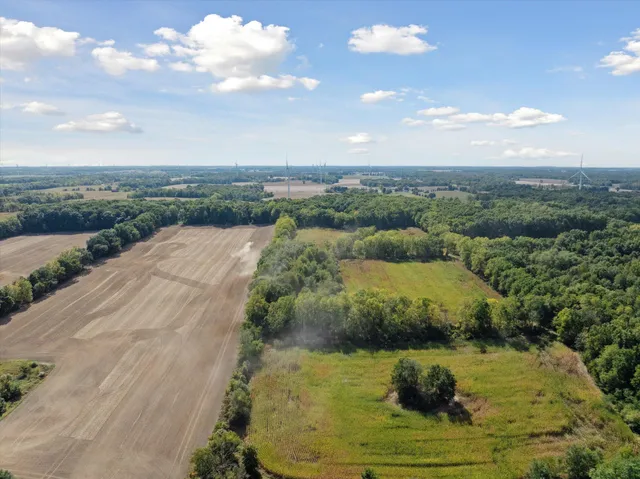 $275,000 | 6838 Moreland Road, Jonesville, MI 49250