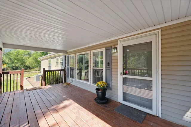 $295,000 | 6838 Moreland Road, Jonesville, MI 49250