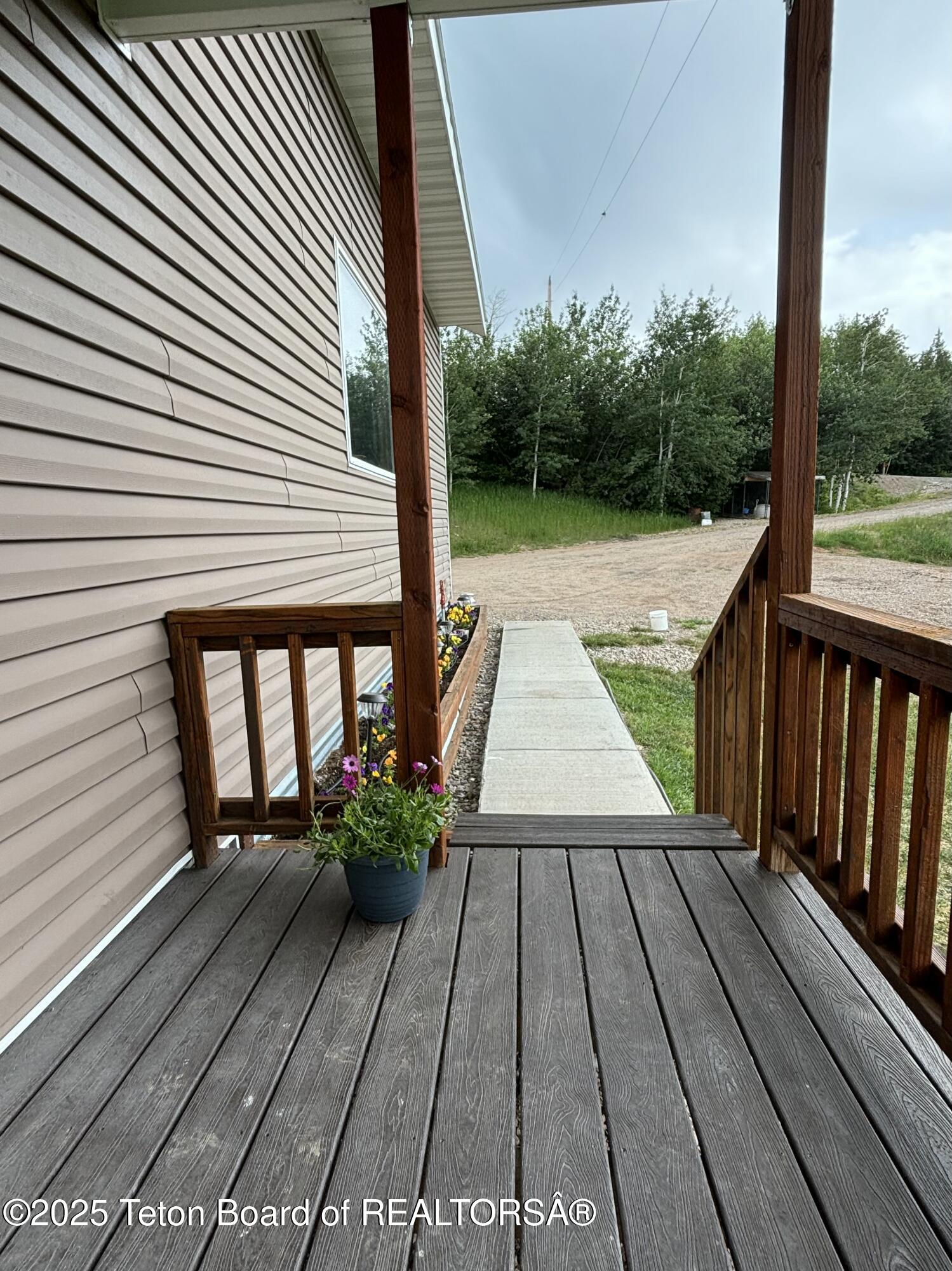 1665 Spring Creek Road Fairview, WY 83119 - Photo 10 of 43 IMG_0943