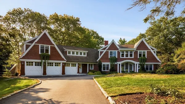 $3,295,000 | 37 Forster Road, Manchester, MA 01944