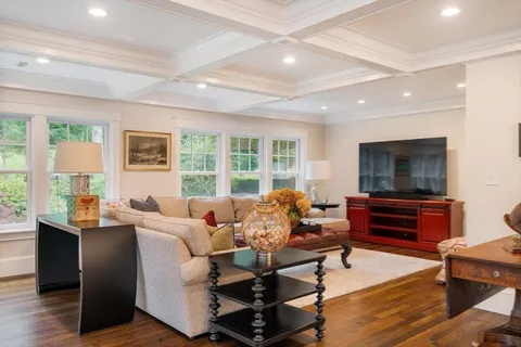 $3,295,000 | 37 Forster Road, Manchester, MA 01944