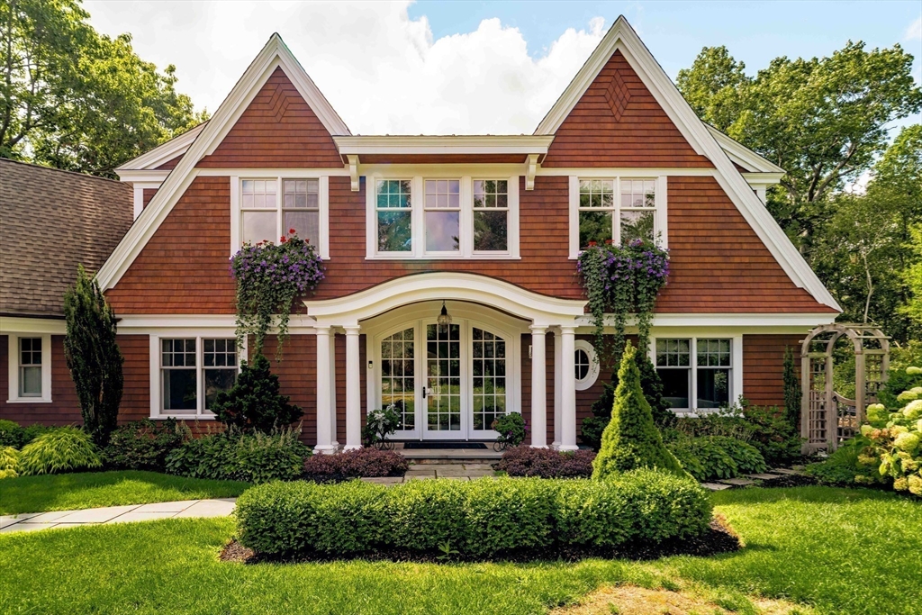 37 Forster Road Manchester, MA 01944 - Photo 36 of 42