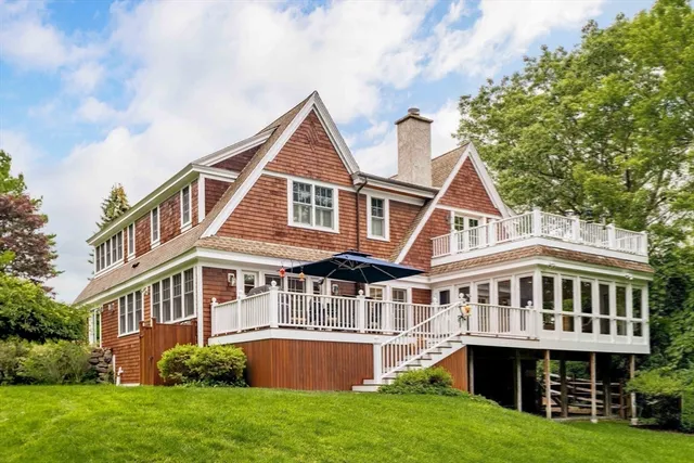 $3,600,000 | 37 Forster Road, Manchester, MA 01944