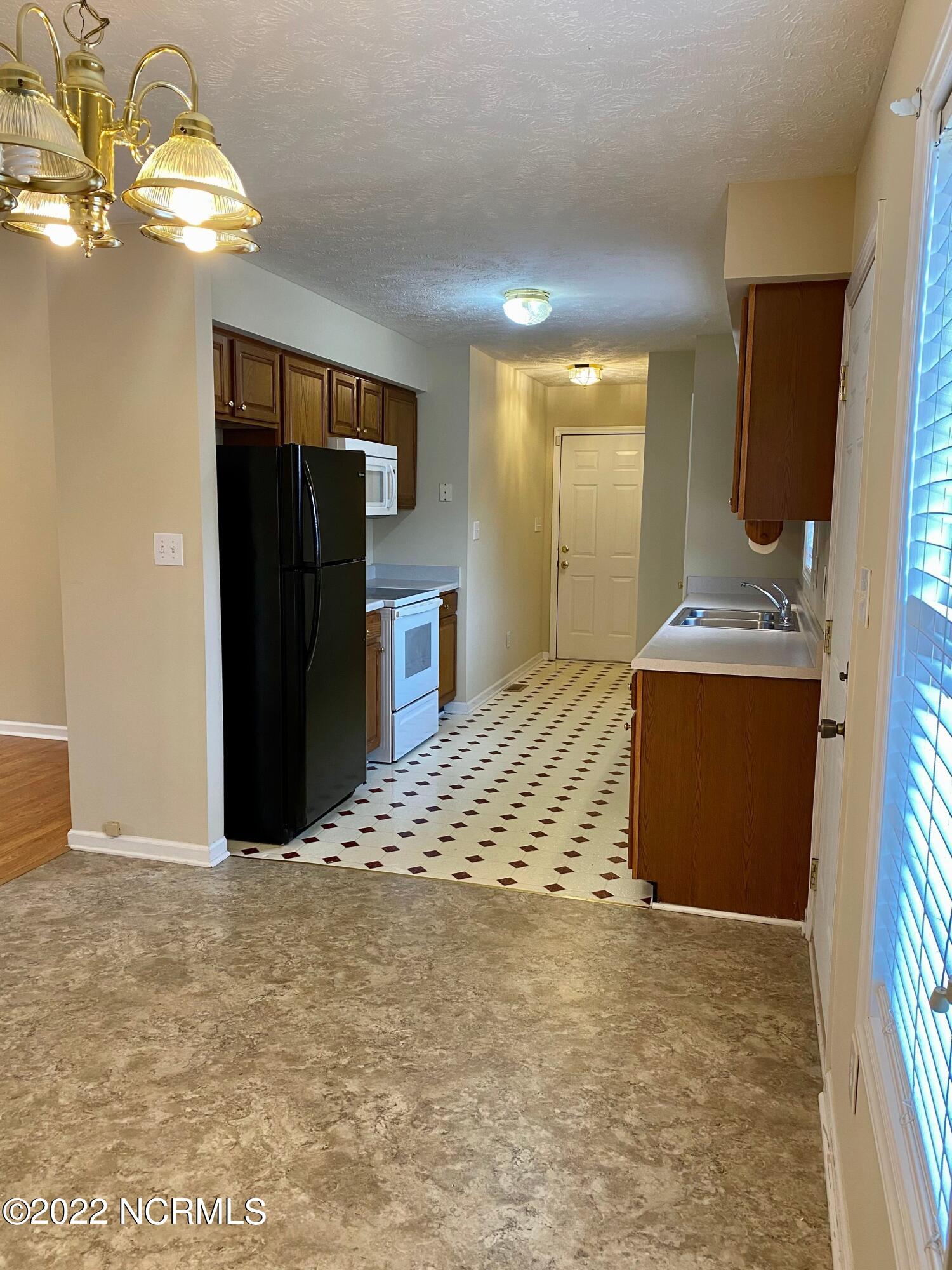 558 Wiregrass Road Rockingham, NC 28379 - Photo 4 of 21 wg11