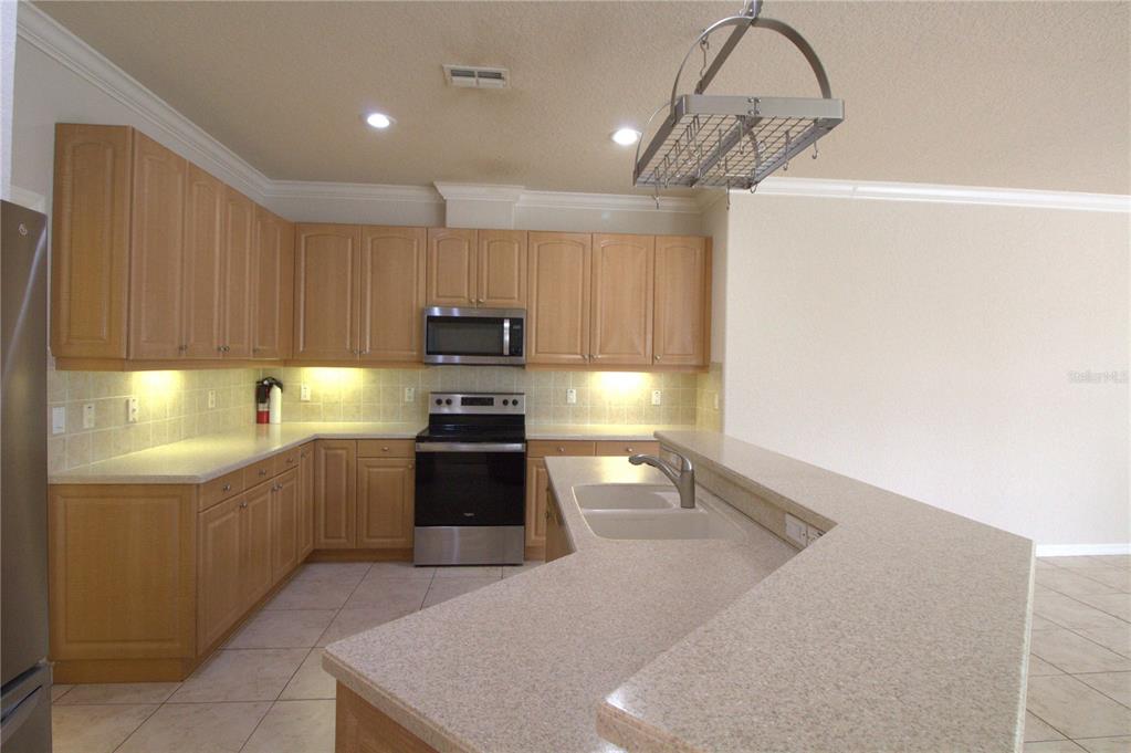 8476 Madrid Road Weeki Wachee, FL 34613 - Photo 12 of 58