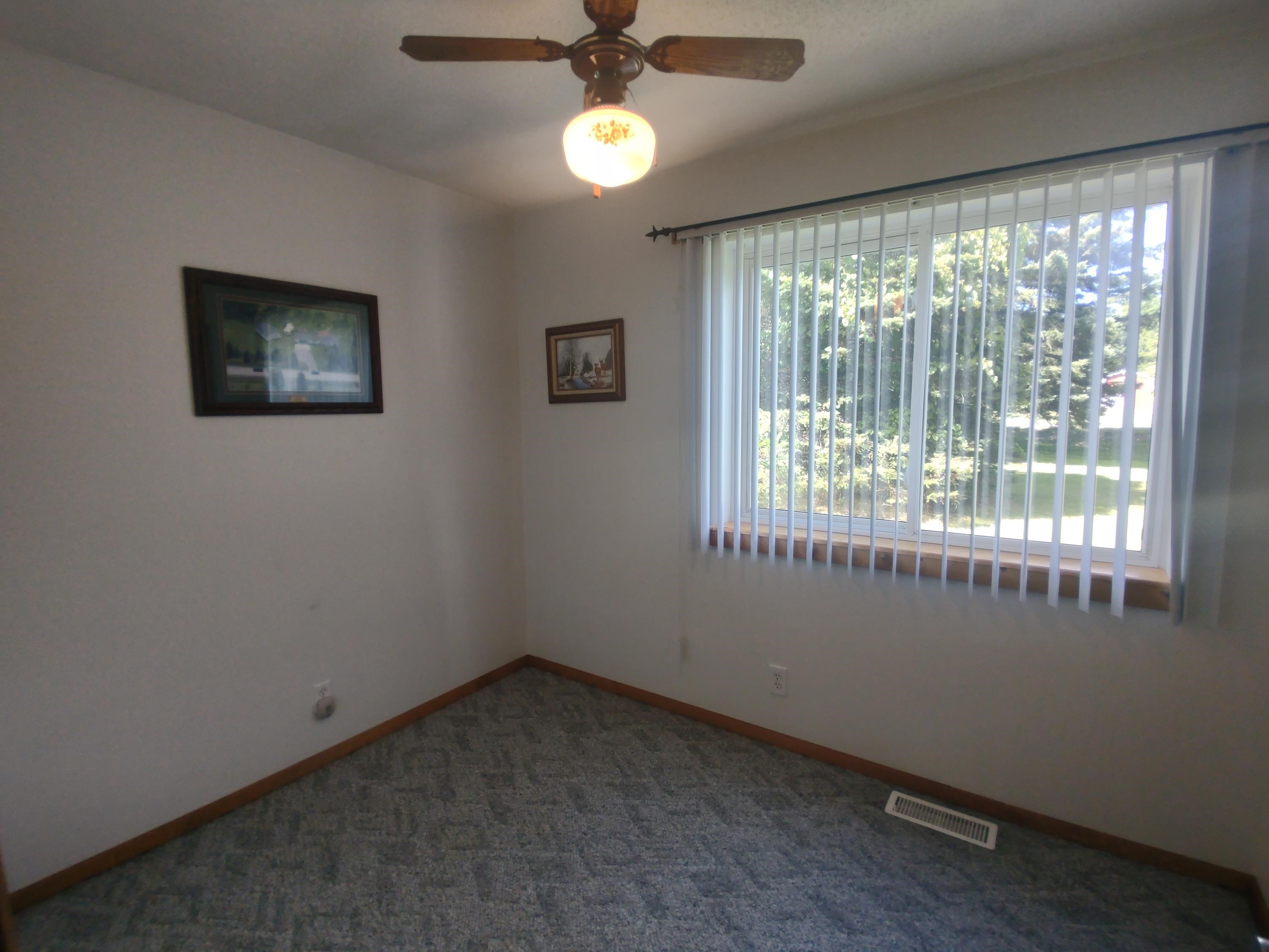 3151 Sterling Road Omer, MI 48749 - Photo 34 of 36 1903734-33.JPG