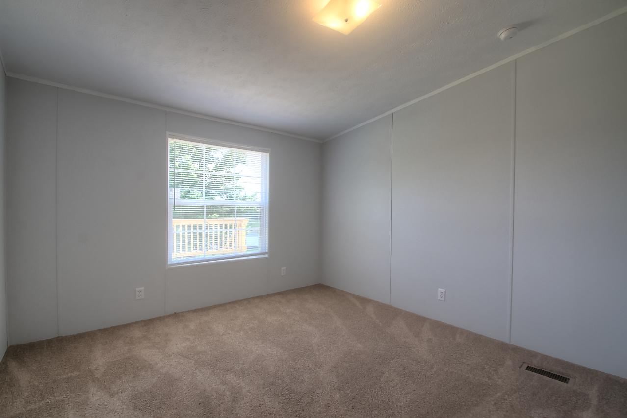 1438 Eberle Road McKee, KY 40447 - Photo 22 of 53 38