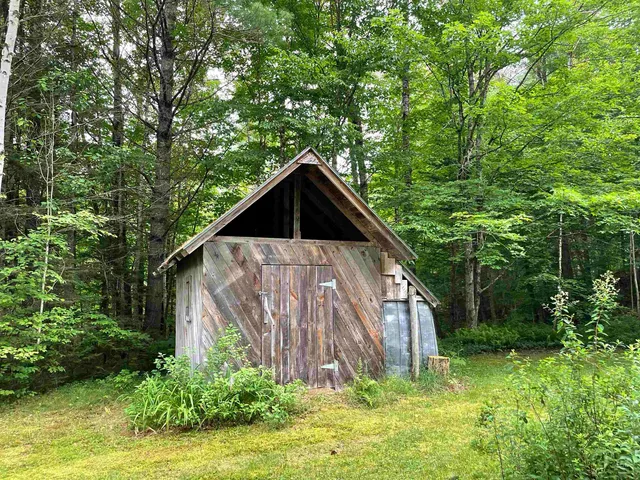 $372,500 | 463 Chartier Hill Road, Woodbury, VT 05650