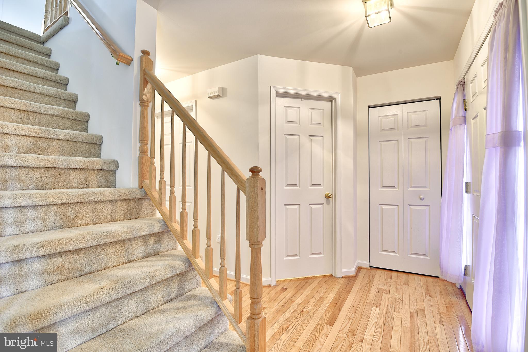 215 Runningboard Road Stewartstown, PA 17363 - Photo 2 of 30 Foyer - Bright and Welcoming