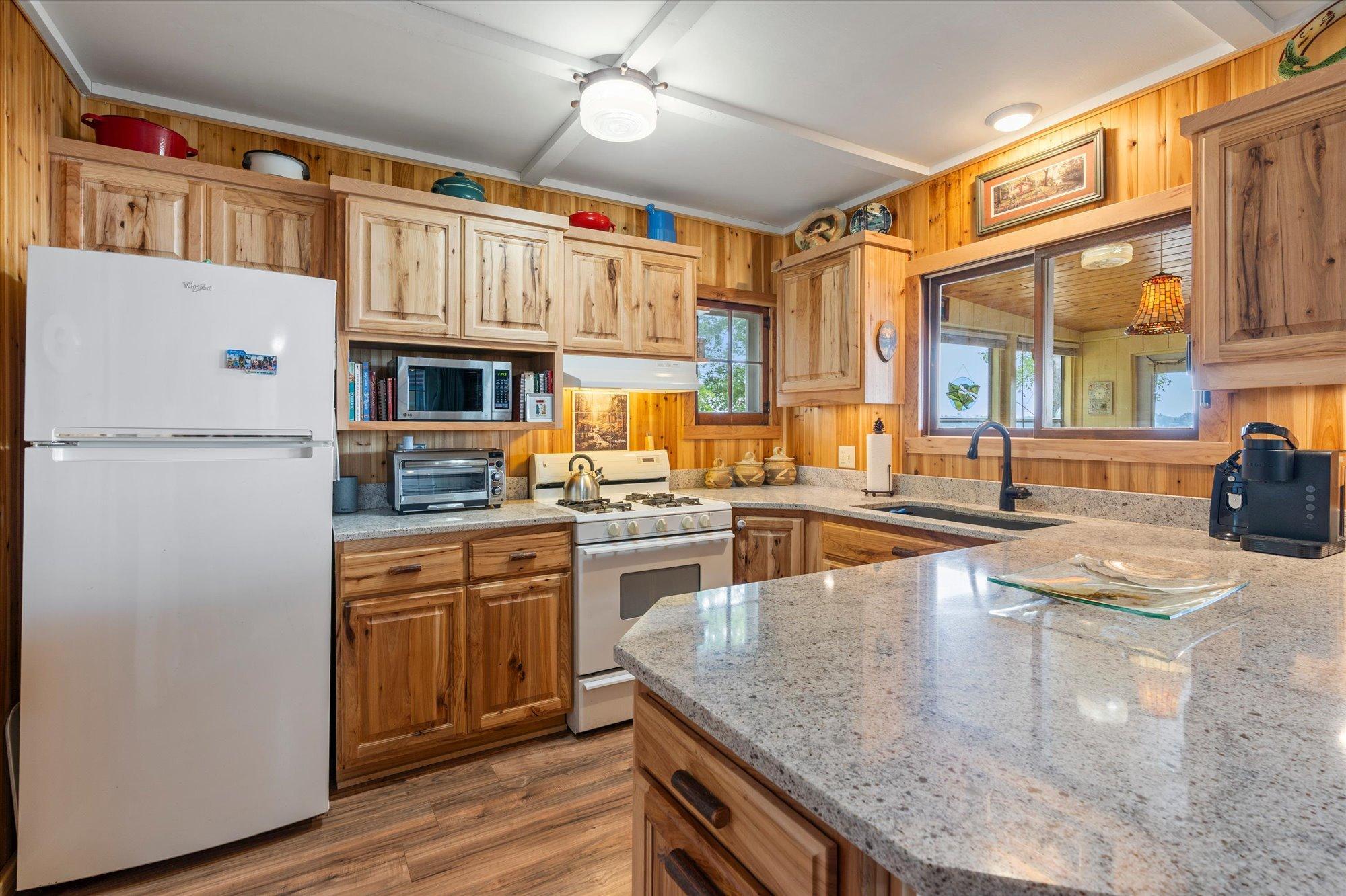 36408 Fishermans Point Road Crosslake, MN 56442 - Photo 7 of 37 Gallery Image 7