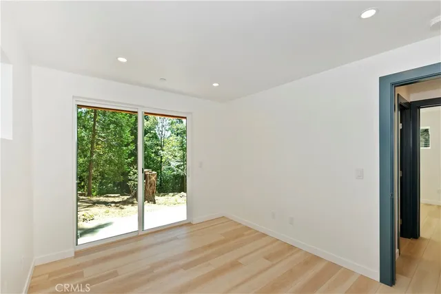 $2,400 | 441 Oriole Drive, Unit 3, Twin Peaks, CA 92391