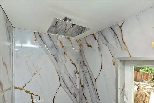 $2,400 | 441 Oriole Drive, Unit 3, Twin Peaks, CA 92391