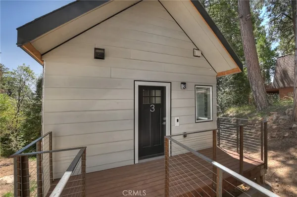 $2,250 | 441 Oriole Drive, Unit 3, Twin Peaks, CA 92391