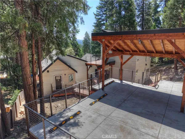 $2,250 | 441 Oriole Drive, Unit 3, Twin Peaks, CA 92391
