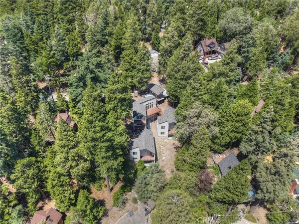 $2,250 | 441 Oriole Drive, Unit 3, Twin Peaks, CA 92391