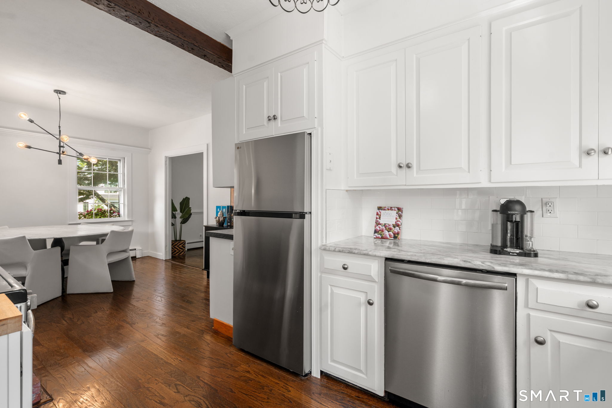 209 Compo Road South Westport, CT 06880 - Photo 13 of 33 Gallery Image 13