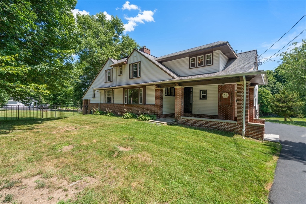 11 Scott Street Bellingham, MA 02019 - Photo 25 of 35