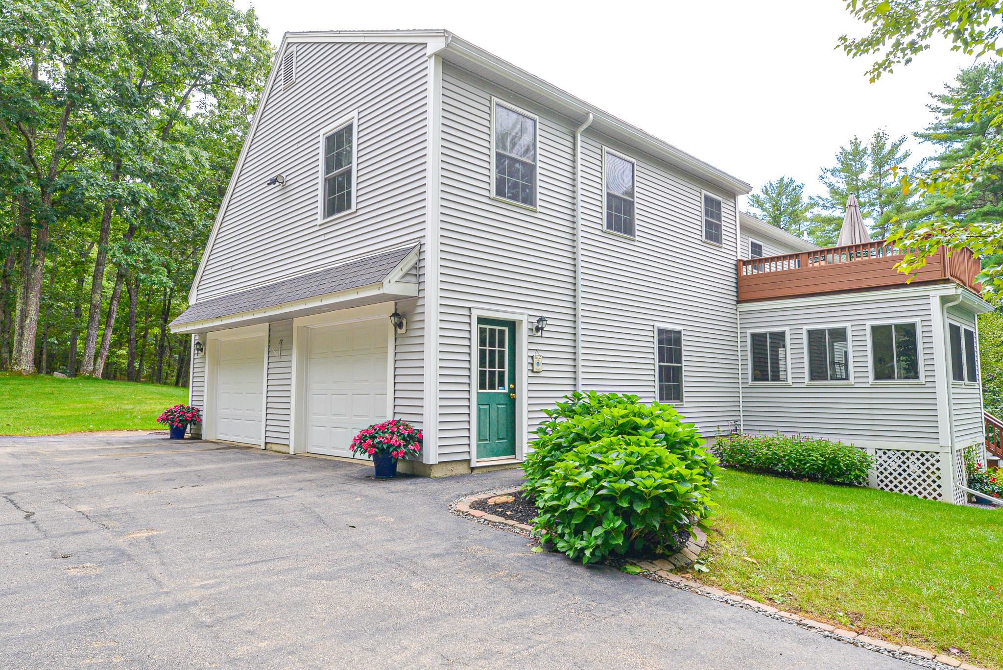 12 Oaklands Road Exeter, NH 03833 - Photo 4 of 40