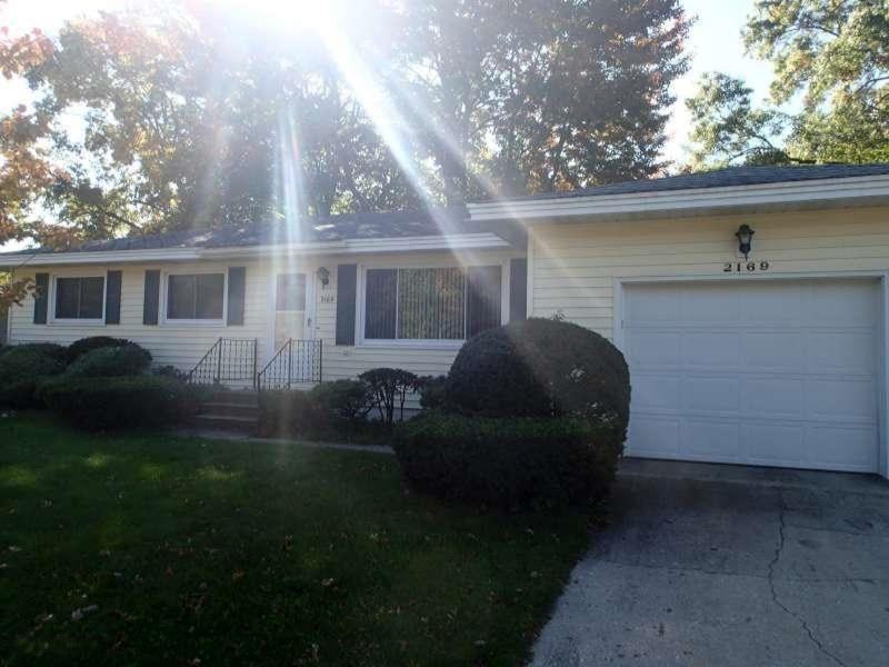 2169 East Hile Road Muskegon, MI 49444 - Photo 1 of 11 PA110670