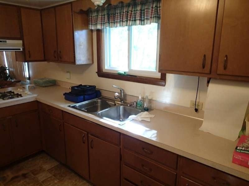 2169 East Hile Road Muskegon, MI 49444 - Photo 3 of 11 PA110677