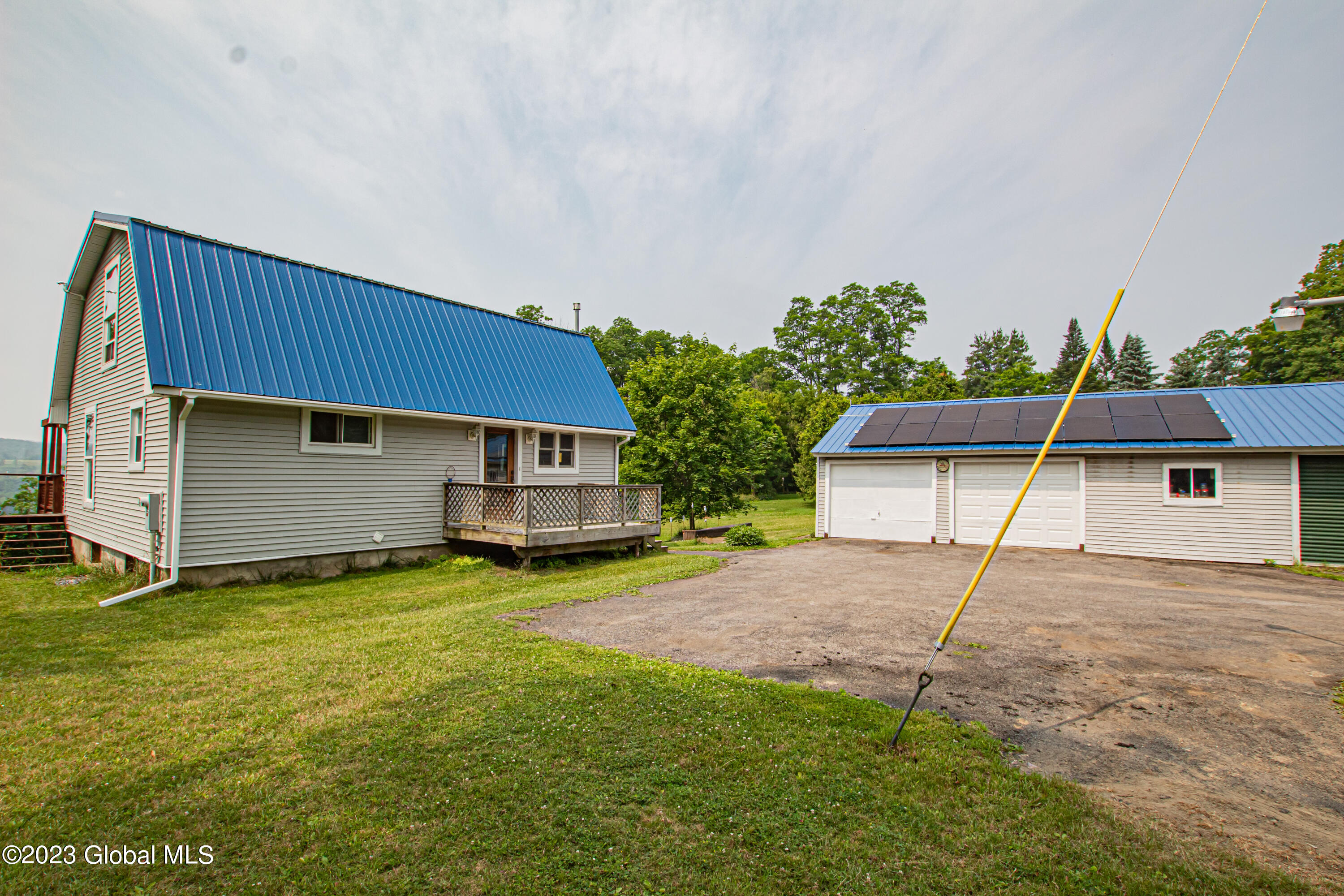 105 Travers Road Amsterdam, NY 12010 - Photo 1 of 47 _MG_9200