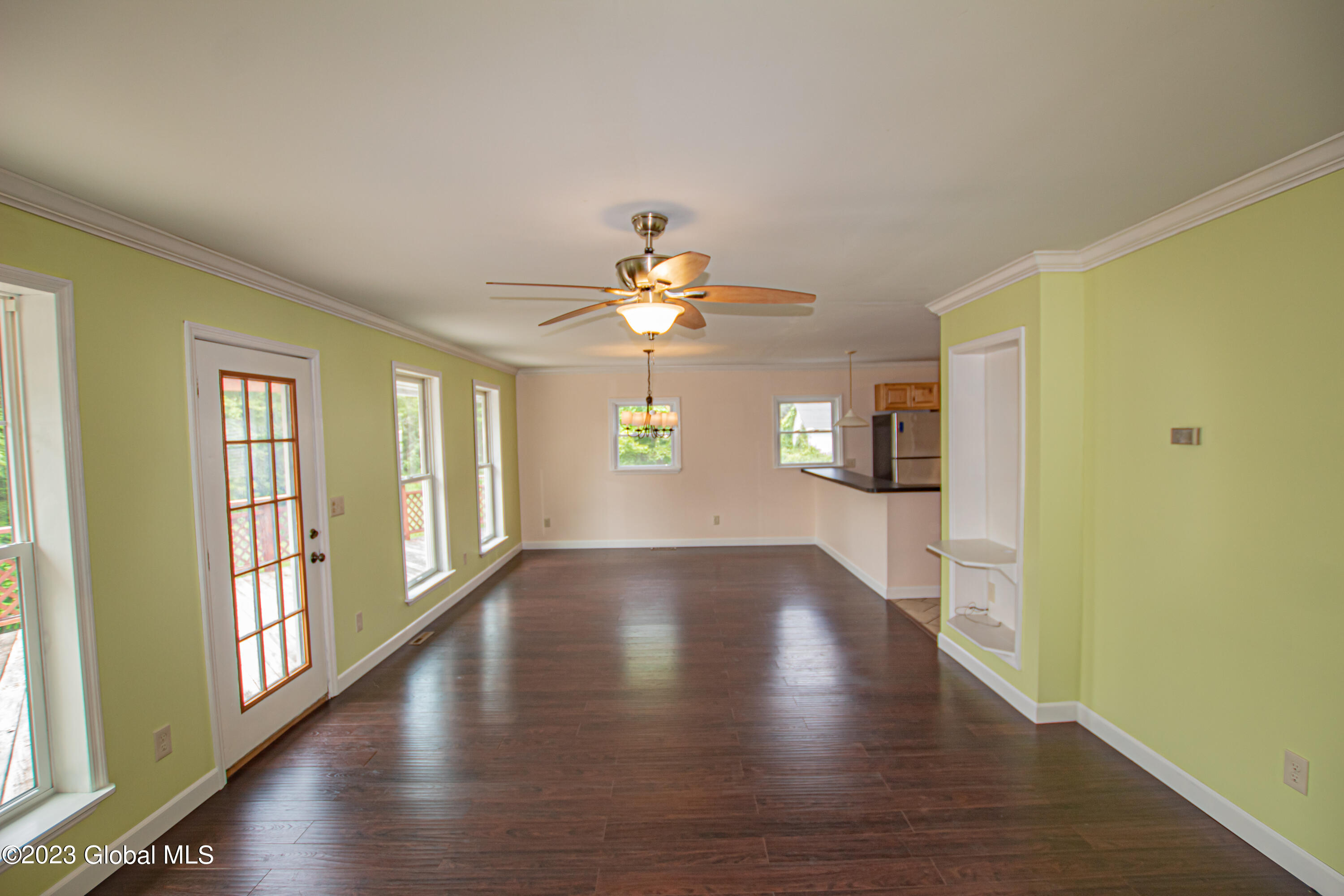 105 Travers Road Amsterdam, NY 12010 - Photo 15 of 47 _MG_9231