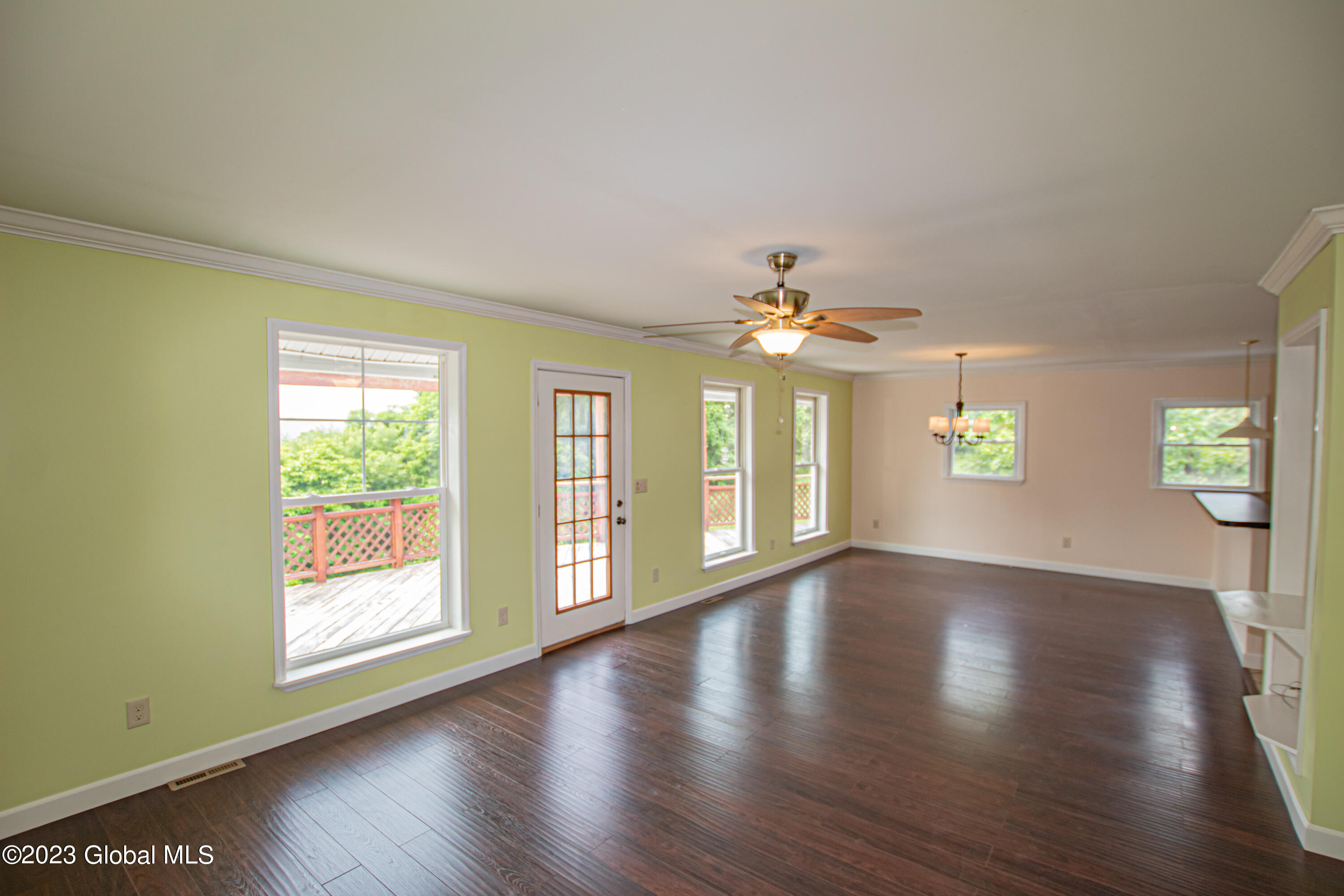 105 Travers Road Amsterdam, NY 12010 - Photo 10 of 47 _MG_9233