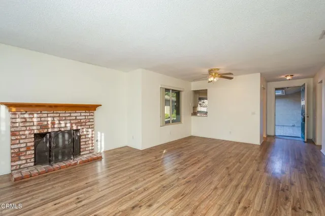 $669,000 | 883 Murdoch Lane, Ventura, CA 93003