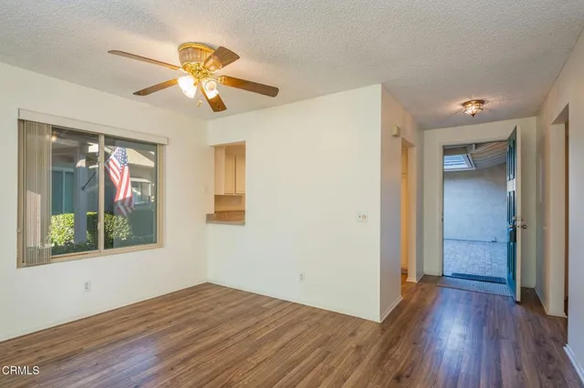 $669,000 | 883 Murdoch Lane, Ventura, CA 93003