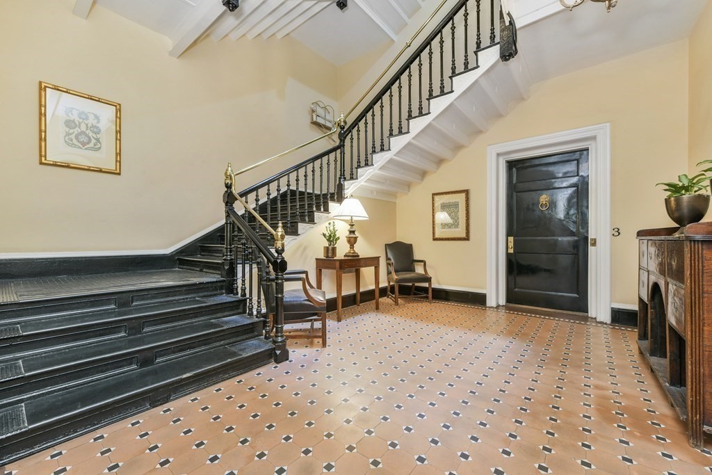 191 Commonwealth Avenue, Unit 3 Boston, MA 02116 - Photo 11 of 15